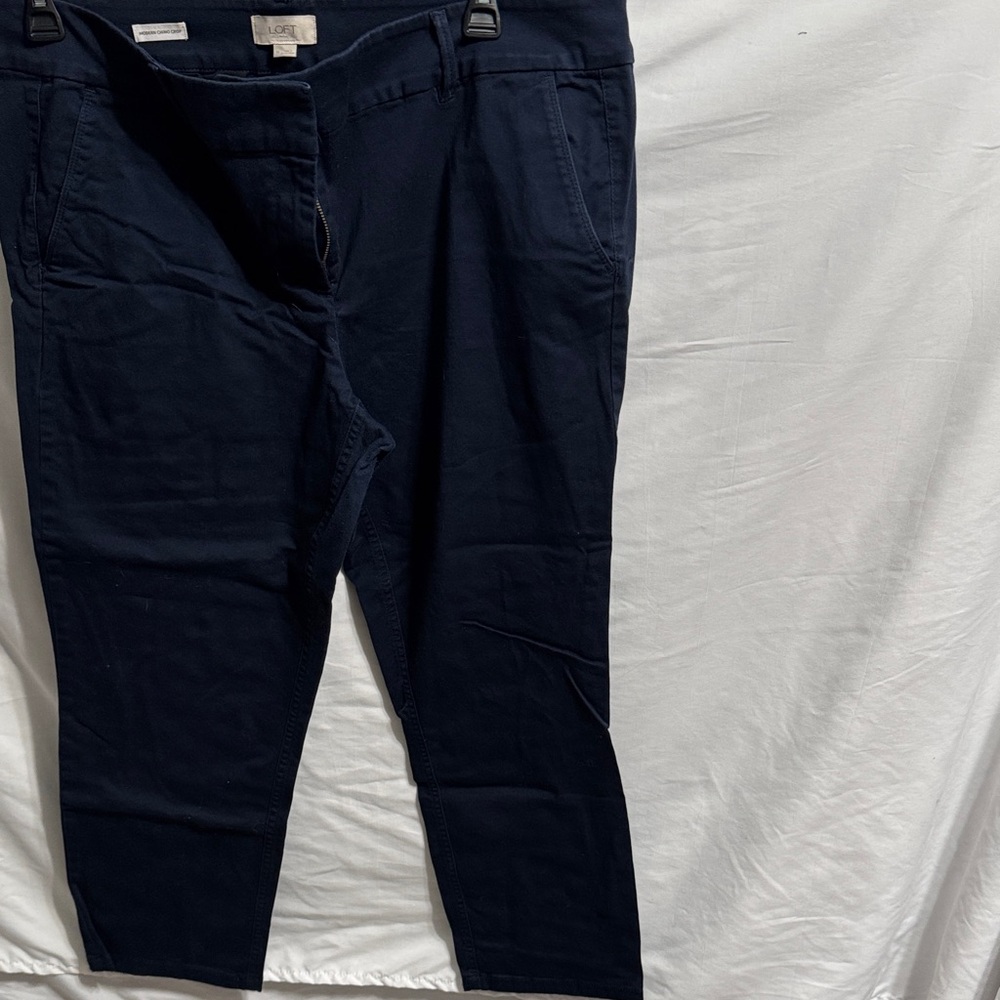 LOFT Women's Navy Modern Chino Cropped Pants
